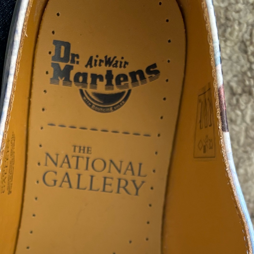 Dr. Martens Black Leather Derby Shoes The National Gallery Seurat Oxford - Picture 7 of 7